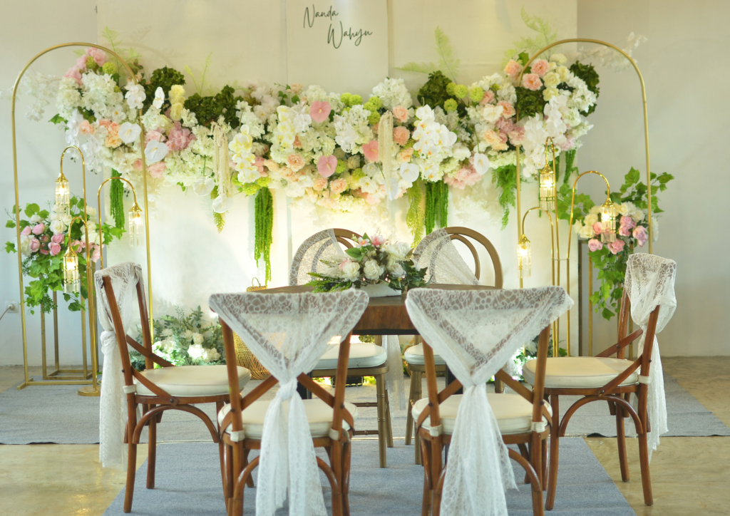 menghemat budget wedding