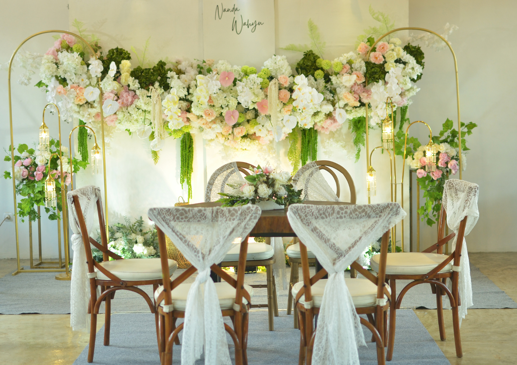 menghemat budget wedding